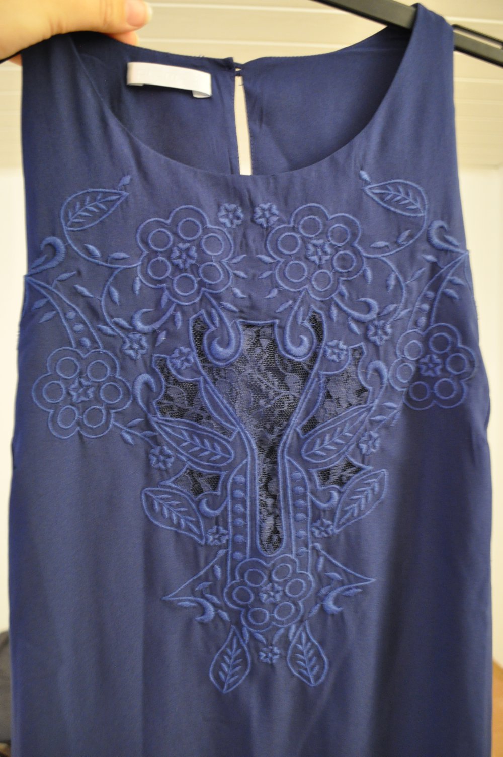 dunkelblaues Sommerkleid (Größe 40)
