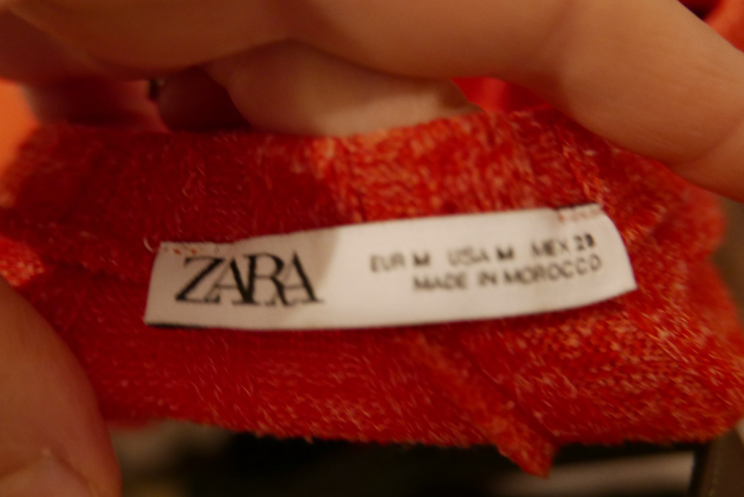 roter Pullover / Langarmshirt von ZARA in Größe M